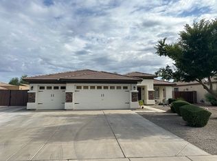 2488 E Erie Ct, Gilbert, AZ 85295