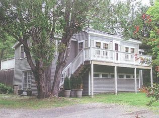 592 Belfast Rd, Camden, ME 04843