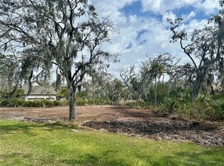 150 Harbor Pointe Dr, Brunswick, GA 31523