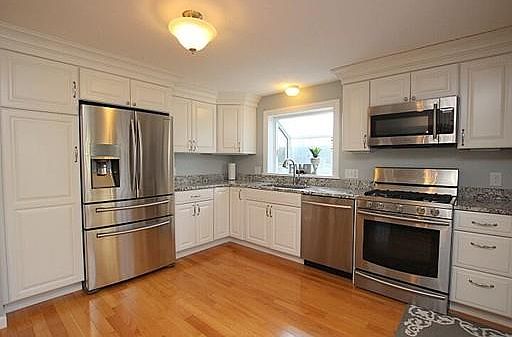 2nd image of 1 Hillcrest Dr