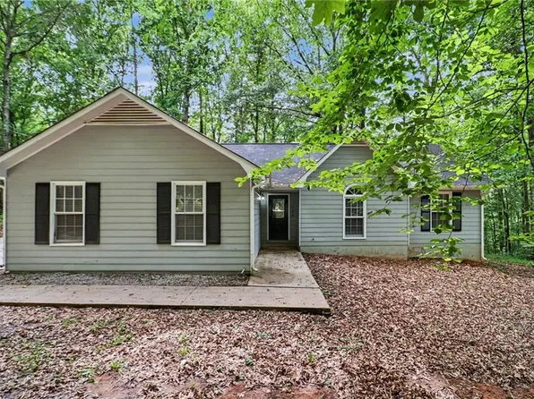 160 Vineyards Dr, Newnan, GA 30265
