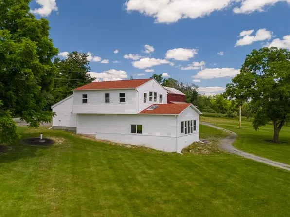 1098 Gee Rd, Gillett, PA 16925