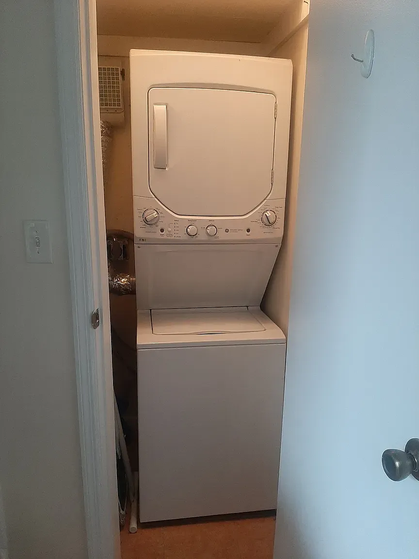 401 East 82nd Street — Photo 3