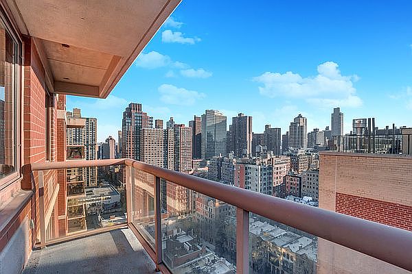 1st image of 108 E 96th St APT 14B