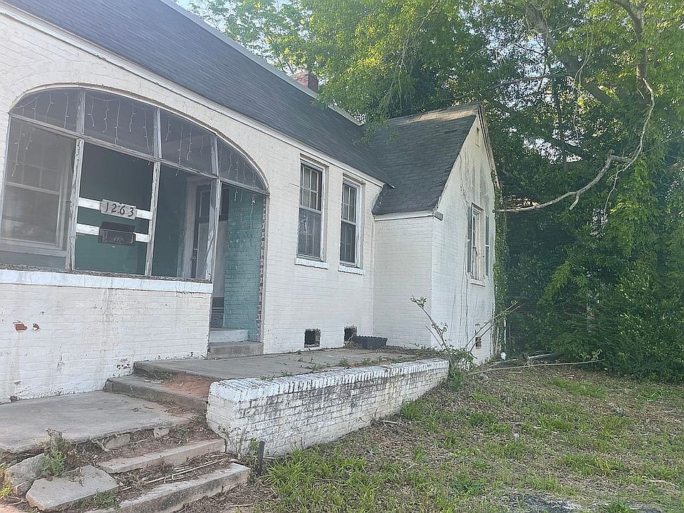 2nd image of 1263 Birch St
