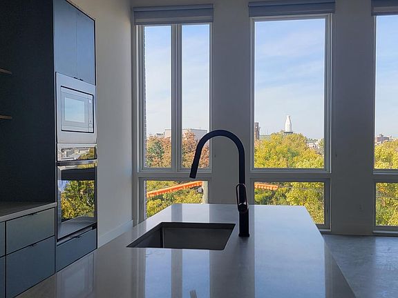 2nd image of 2201 Frankford Ave #2FF