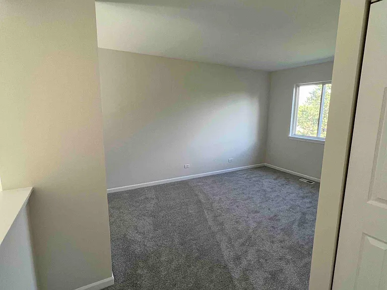 6865 Hampton Cir — Photo 13