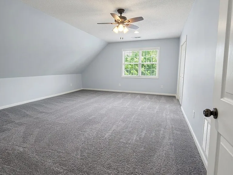 3270 Stratton Ln — Photo 11