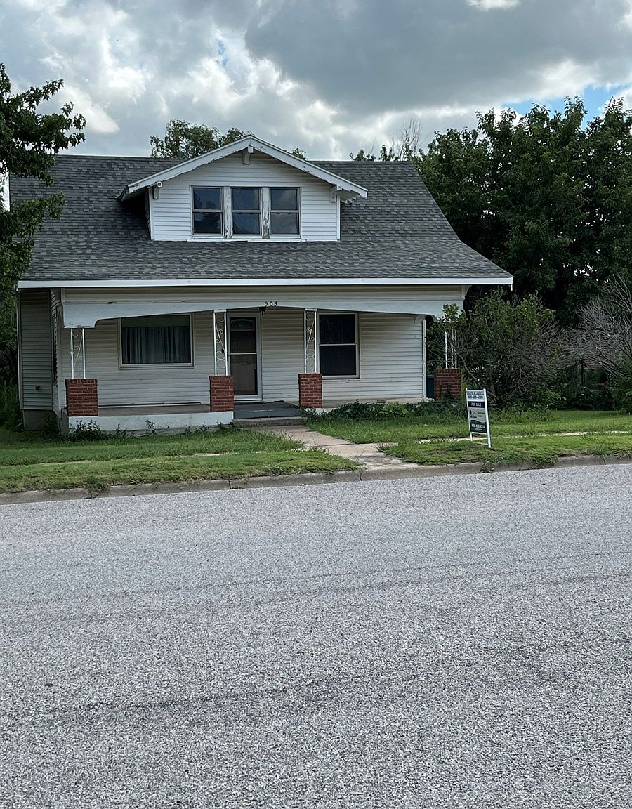 503 E Main St, Coldwater, KS 67029 | Zillow