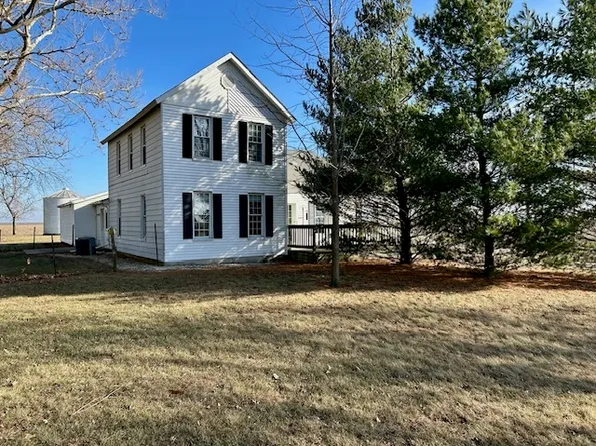 2578 County Road 1100 E, Thomasboro, IL 61878