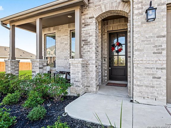 2nd image of 1607 Seekat Dr