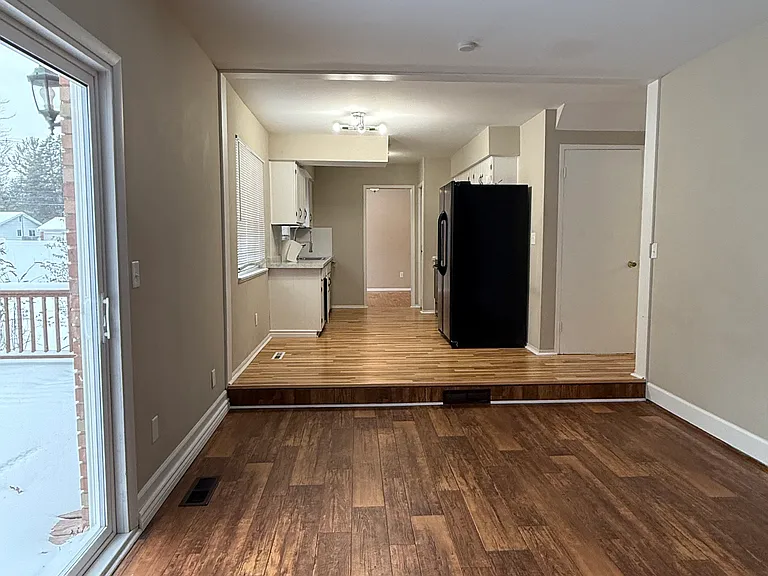 793 Tarleton Ave — Photo 7