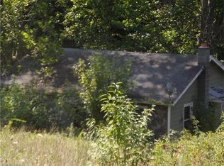 27 Jimmy Sluder Rd, Alexander, NC 28701