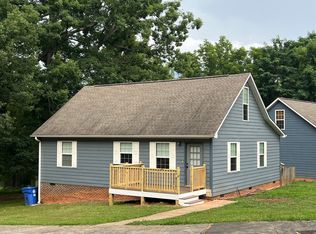 20 Enka Pine St, Candler, NC 28715