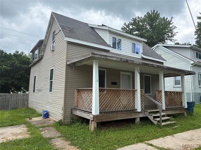 601 8th St, Highland, IL, 62249