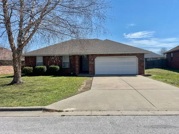 6008 N 8th Ave, Ozark, MO 65721