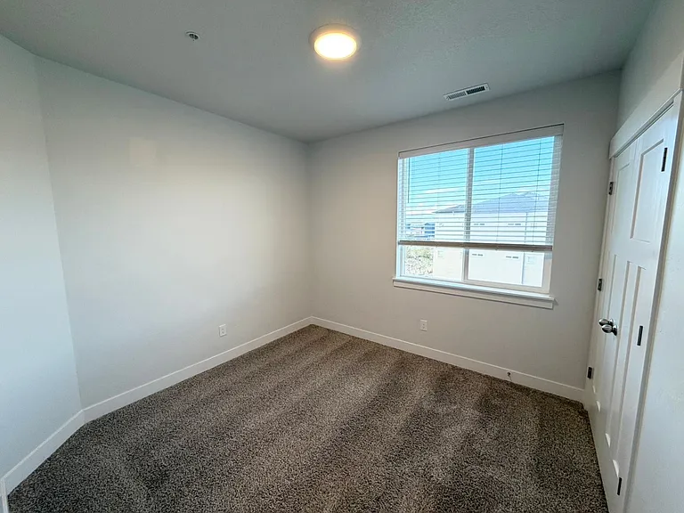 13527 S Hanley Ln — Photo 5