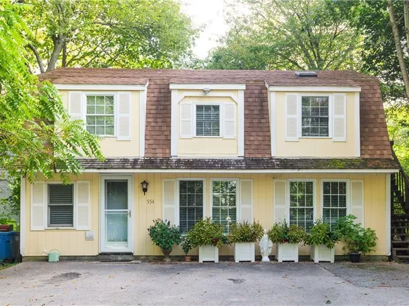 554 E Main Rd, Middletown, RI 02842