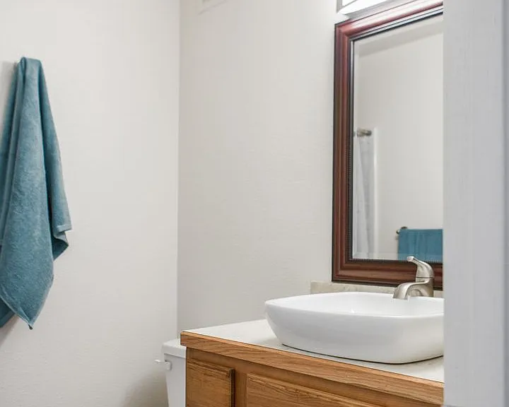 Atrium Suites - 2 BR/2 BA & 3 BR/3 BA — Photo 9