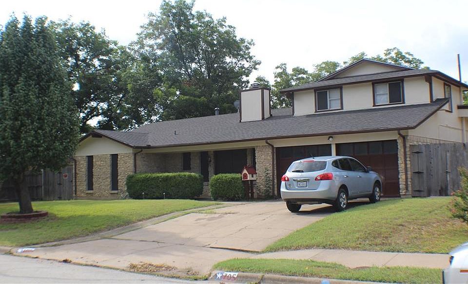 1st image of 705 Meadowview Dr