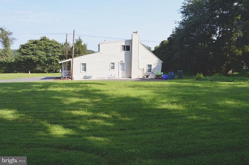2nd image of 7524 Brink Rd
