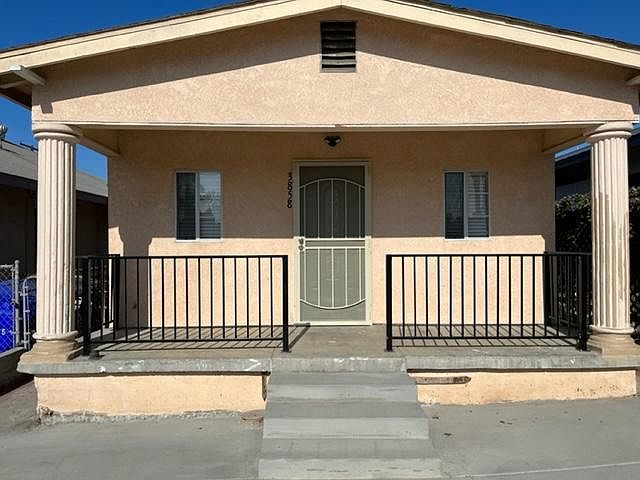 1st image of 3858 36th St
