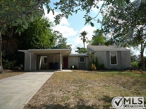 1st image of 315 Northtrail Dr