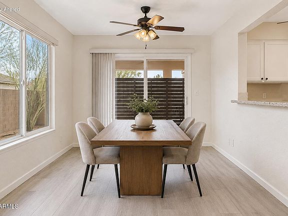 5th image of 5409 S 15TH Way SE