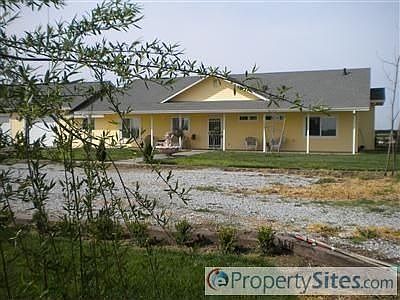 1st image of 12025 Pioneer Ave