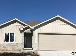 14514 Read St, Bennington, NE 68007