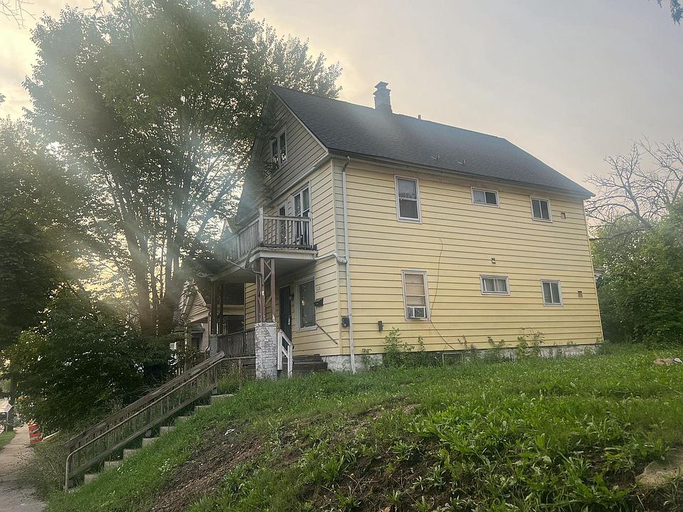 2nd image of 1114 W Keefe AVENUE