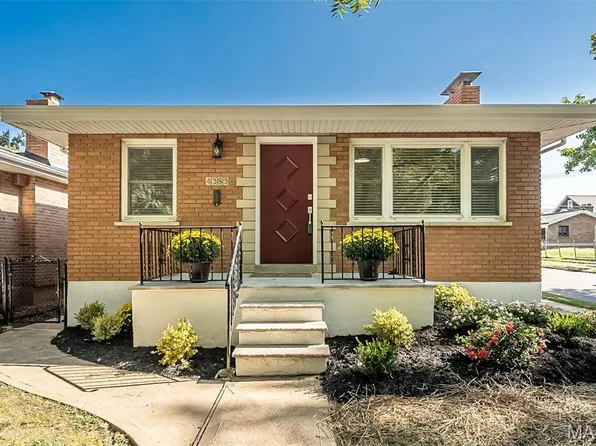 4383 Holly Hills Blvd, Saint Louis, MO 63116