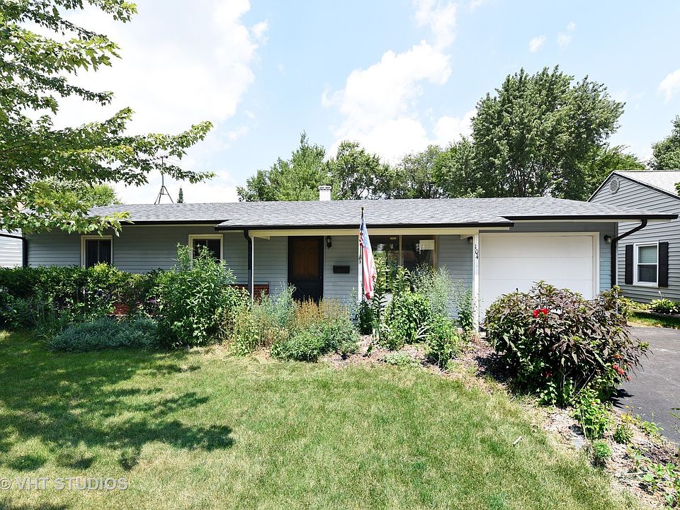 1st image of 104 E Briarwood Dr