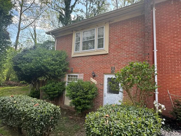 3112 Brosar Ct, Alexandria, VA 22306