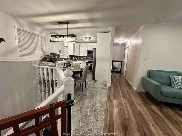7929 Hawthorne Dr — Photo 7