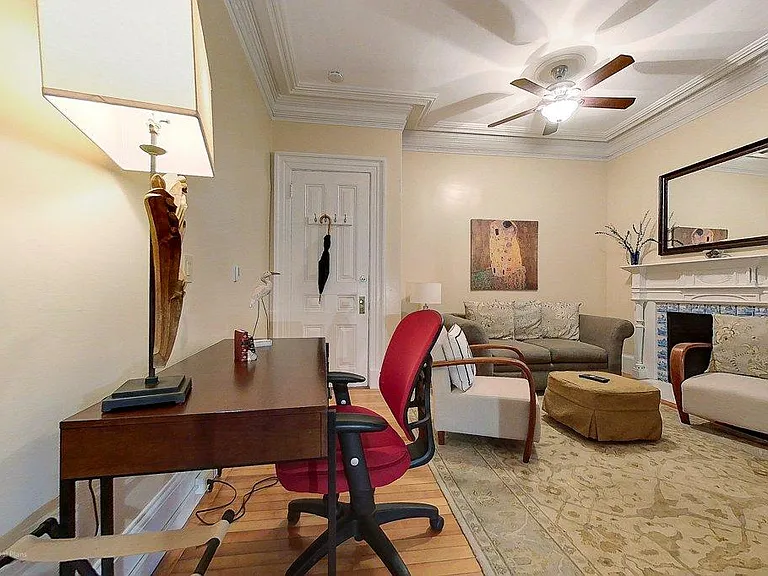 207 Broadway St #202 — Photo 3