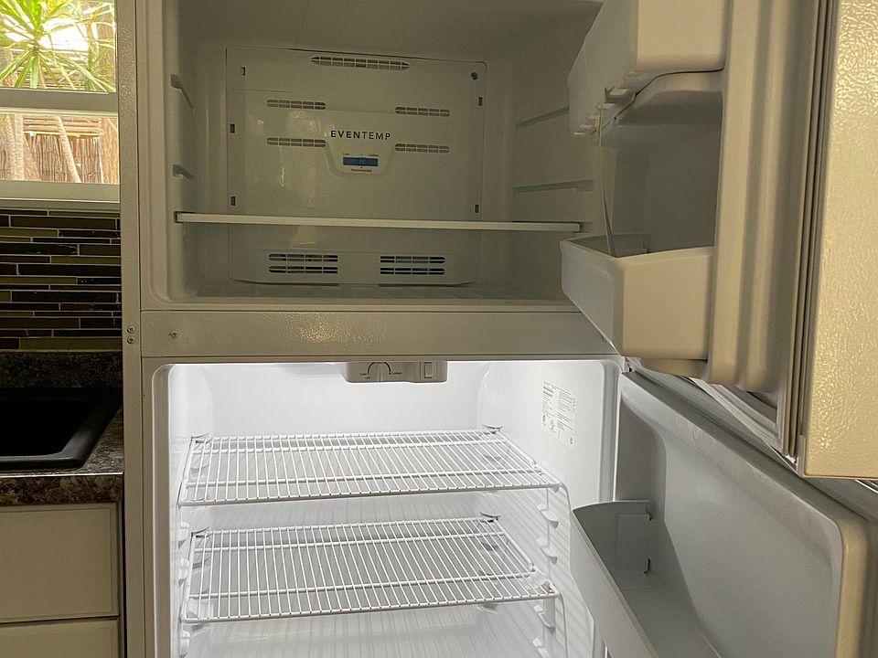 Full size refrigerator