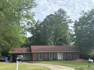 2 Forestwood Ct, Columbus, GA 31907