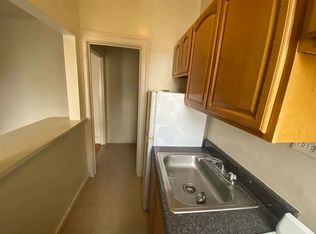 28-32 35th St #5FF, Astoria, NY 11103