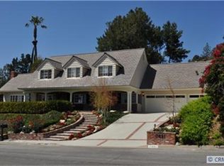 11881 Simon Ranch Rd, Santa Ana, CA 92705