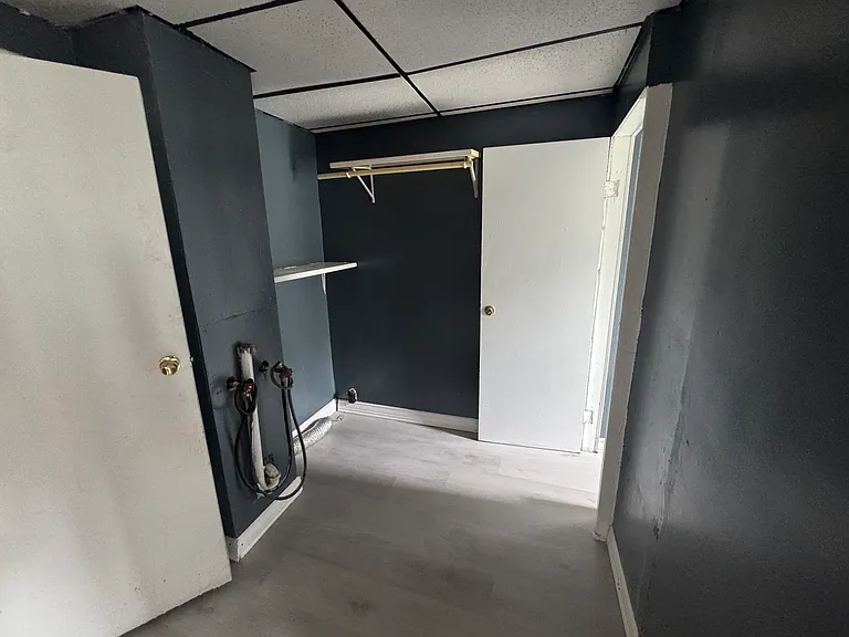 12 Hollywood St #2 — Photo 4