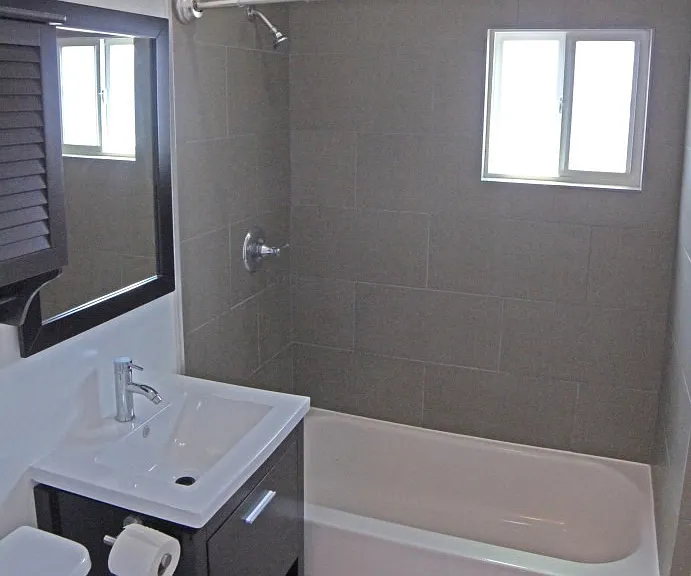 3111 Kenwood Ave — Photo 14