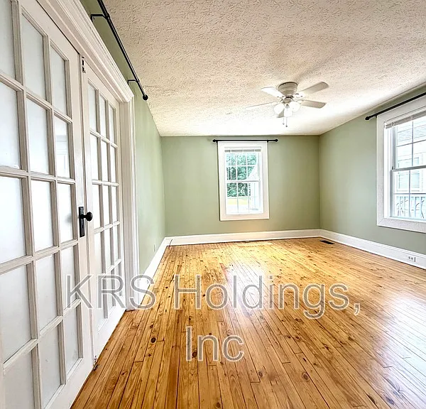 3413 Thomas Jefferson Rd — Photo 4