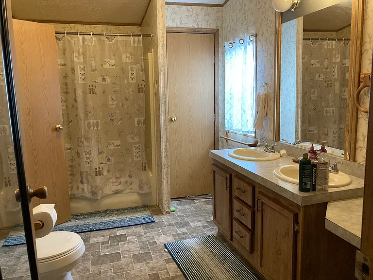 111 Palmer Ave — Photo 8