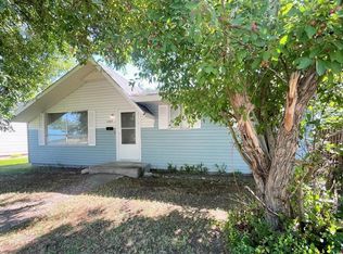 1208 Hunt Ave, Alamosa, CO 81101