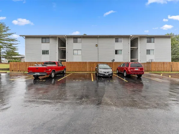 106 Lemans Ct #106, Lake Saint Louis, MO 63367