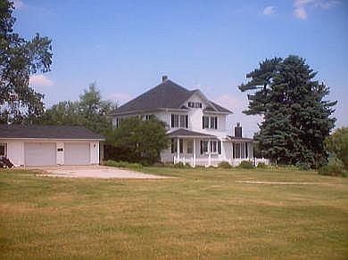 2nd image of 3253 130th Ave