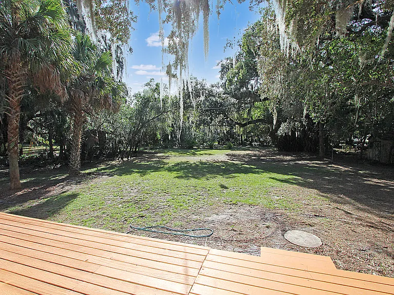 289 W Lakeview Ave — Photo 38
