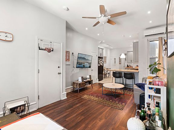 3rd image of 779 N 27th St APT 1