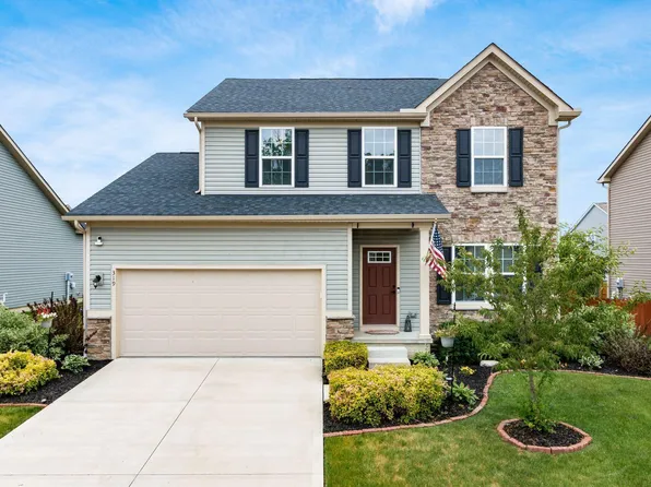 319 Ridgefield Dr, Delaware, OH 43015